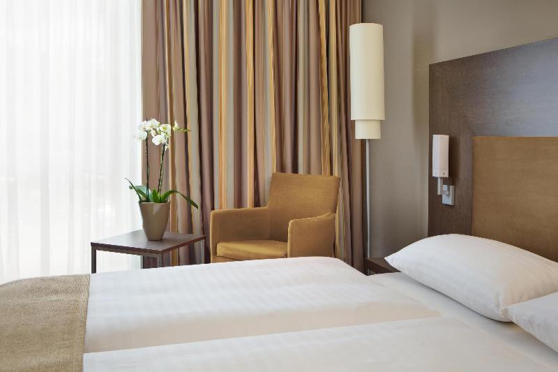 Intercityhotel דארמשטאדט חדר תמונה