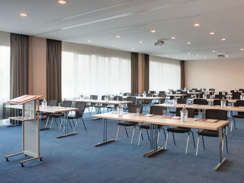 Intercityhotel דארמשטאדט מראה חיצוני תמונה
