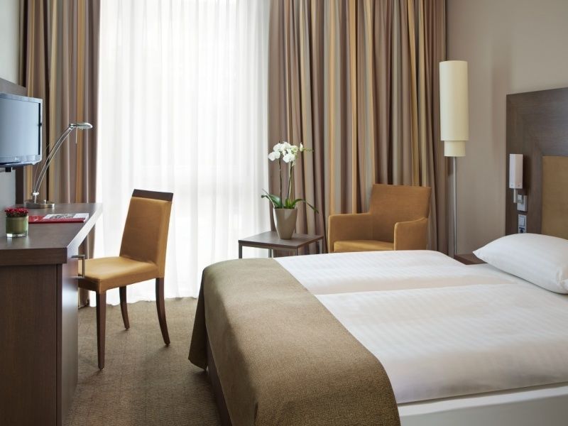 Intercityhotel דארמשטאדט מראה חיצוני תמונה