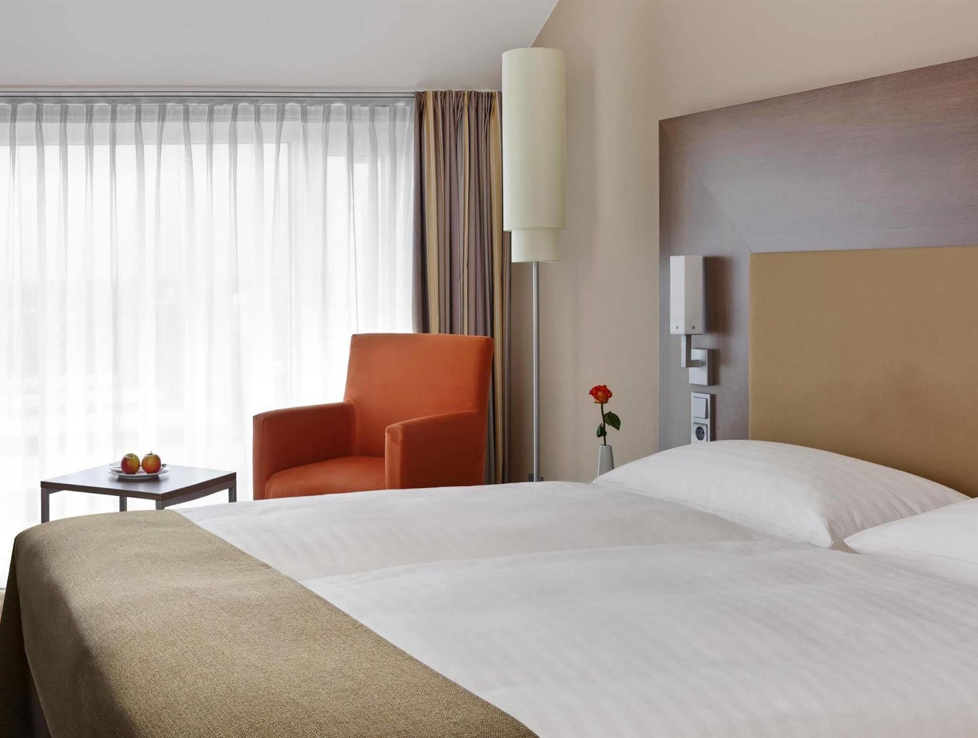 Intercityhotel דארמשטאדט מראה חיצוני תמונה